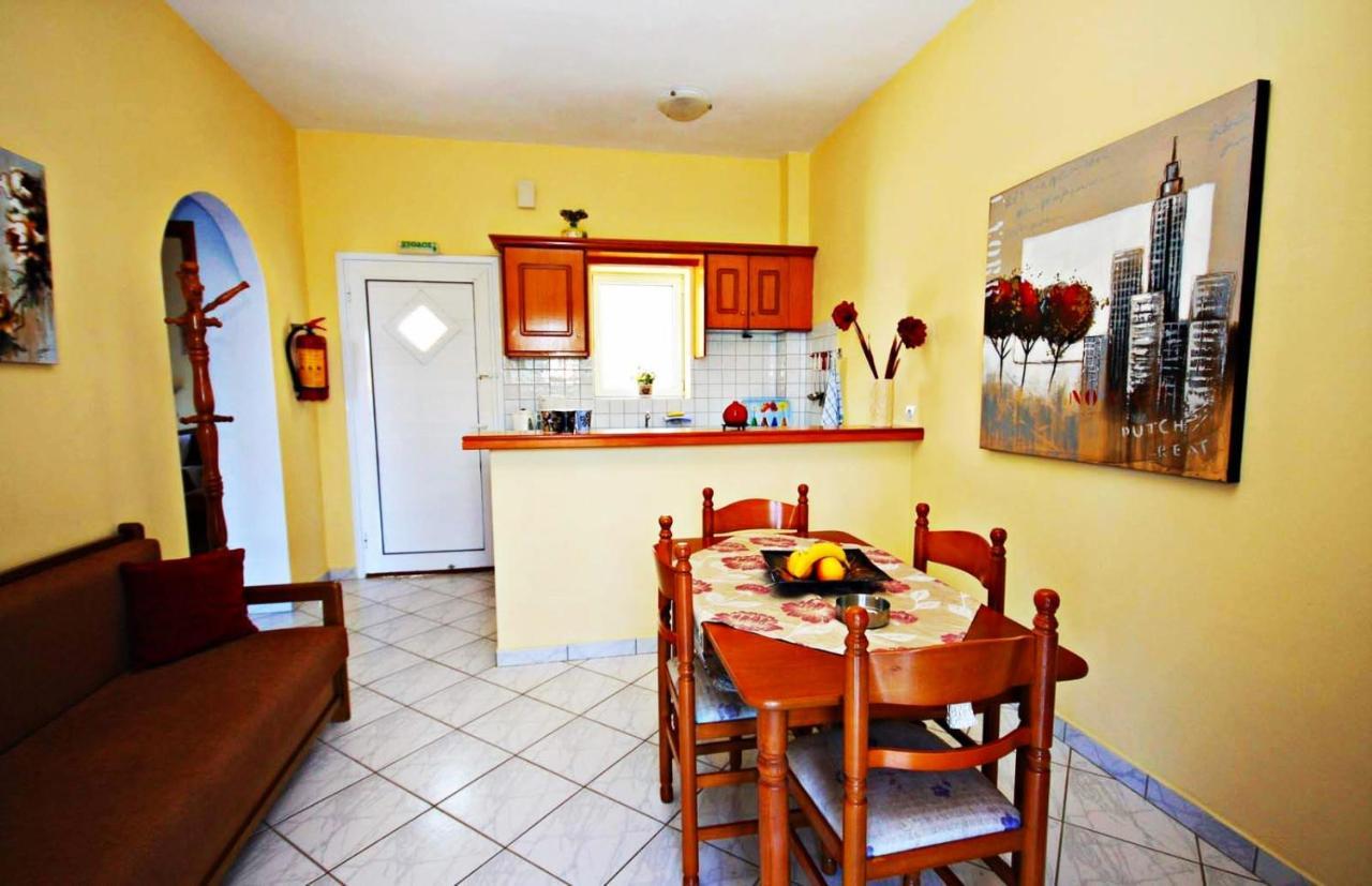 Appartement Cozy Few Mins From Corfu
